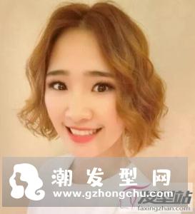蛋卷头短发很适合年轻女生