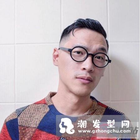 男士宴会发型短发 让你在人群中成为关注焦点