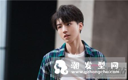 夏天流行的男短发发型 精神帅气让你一秒变男神
