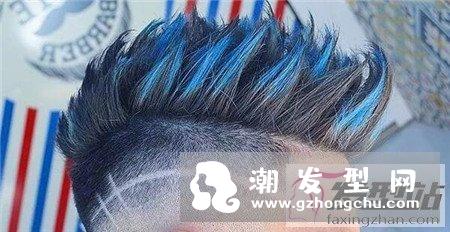 两鬓剃男短寸飞机头 率性利落打造型男气质