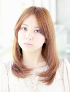 女生短头发烫什么头型好看 灯笼烫发减龄又俏皮