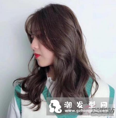 头发一个月能长多长 一周头发长10厘米秘诀不科学