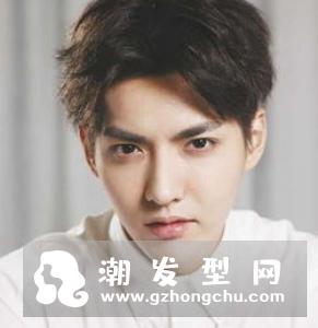 两鬓剃男短寸飞机头 率性利落打造型男气质