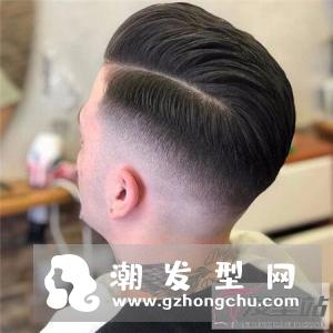 男生短发精神帅气发型 两边剃光一道杠背头超帅