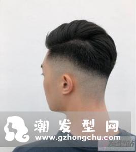 不同款式的纹理剪裁作品