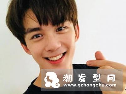 男生两边剃光的最帅气发型 打造最帅气最霸气型男