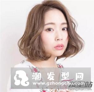 小清新女生短烫发 魅力齐肩烫颜值爆表