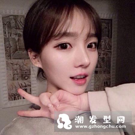女生发际线高适合刘海吗 适合什么刘海