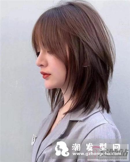 气质锁骨短发超能打 让你轻松度过尴尬期