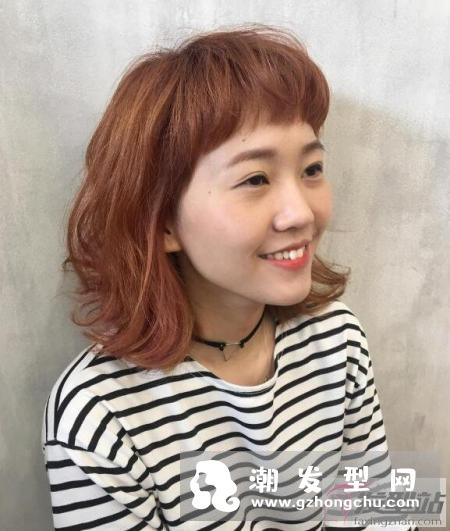 短发外翻发型怎么烫好看 超韩系外翻短发来袭