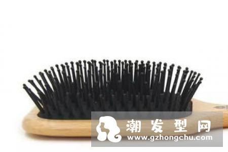 银梳子梳头有什么好坏出 怎么清洗