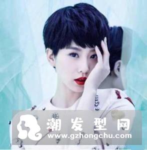 中短发做什么发型好看 朴秀荣中短发清新中不失女人味