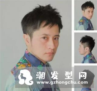 2018男生发型流行趋势 简约纹理烫成主流