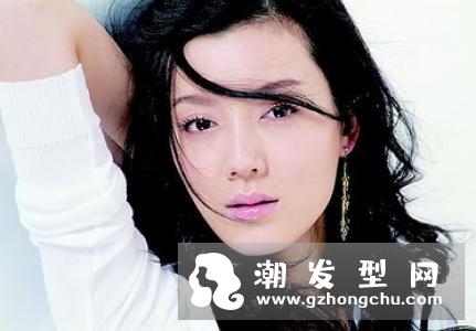 女生烫发微波卷 自体神修容肥圆方角脸秒消失