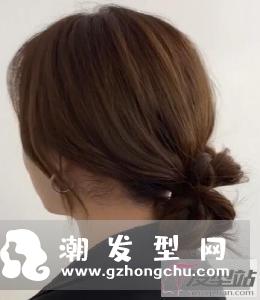 简单韩式慵懒低发髻盘发 一分钟就能学会的韩式盘发教程