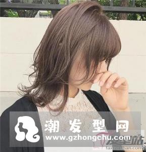 齐肩短发烫什么卷好看 中短发发尾外翘烫卷最时尚