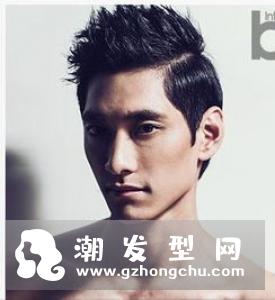 大热男士发型绝对是卷发 男生中长度卷发超显时尚感