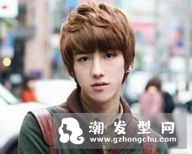 开学季男生烫什么发型好看 日系风纹理波波头很帅气