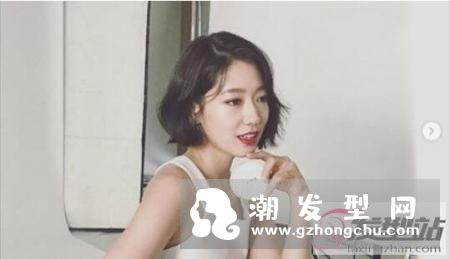 什么短发发型最减龄 耳下短发成女星最佳减龄发型