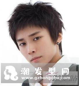 男生时尚短碎发发型 塑造清爽利落男人味