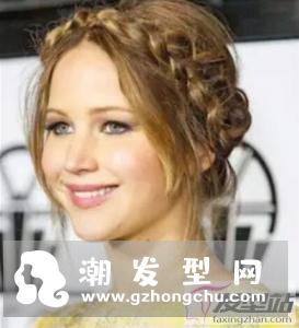 女生日常自我盘发 花环盘发唯美浪漫