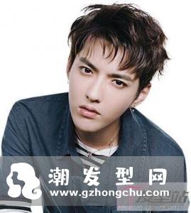 男生染什么发色显白 时尚有个性白成一道光