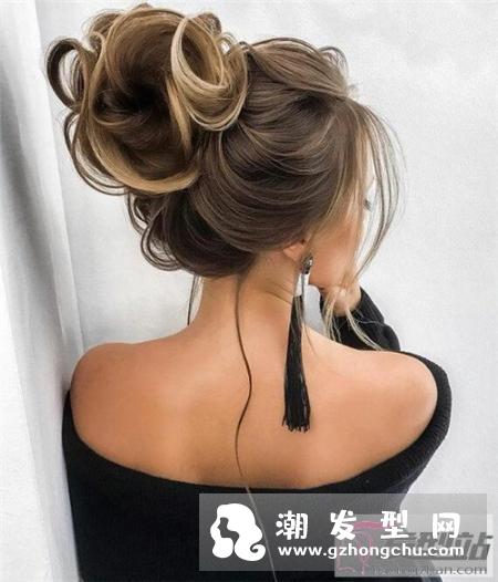 长发女生淑女盘发发型 欧式优雅宴会妆盘发