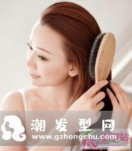 如何正确护发让秀发柔顺有光泽