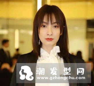 羊毛卷凭什么这么流行 今年的C位发型太美了