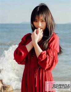 90后踏入脱发大军 脱发原因及护理技巧