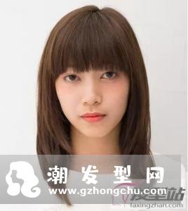 有刘海的发型扎法 适合当伴娘的齐刘海花苞头扎发