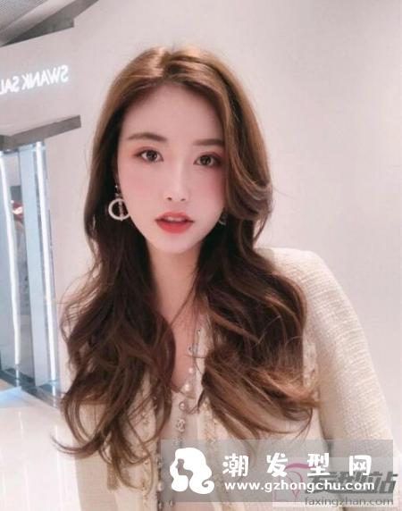 渣女大波浪是什么梗 但是留大波浪卷的女生一定超好看！