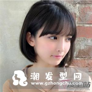 这几款短发实力瘦脸 露耳减龄修颜好气质
