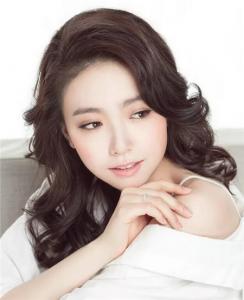 发量多怎么扎丸子 如何让发量变多