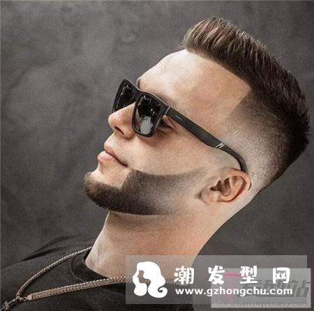 时尚男士莫西干短发 三面剃寸头帅气设计