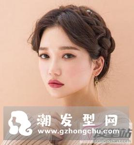 简单编发盘发发型 塑造双倍美感更独特