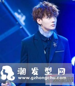锡纸烫男短发 灵动蓬松又修颜