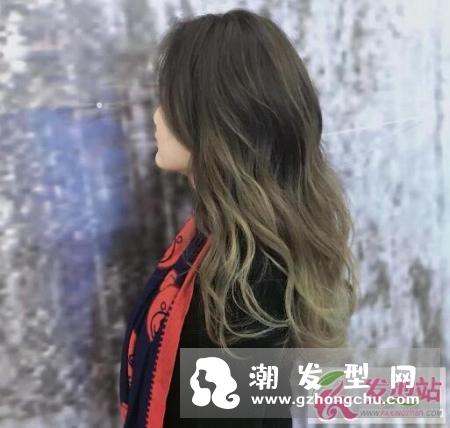 烫发染发后要怎么吹头和整理 受损过的头发不能用毛巾擦