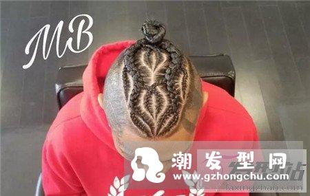 贴头辫怎么编 这发型城会玩