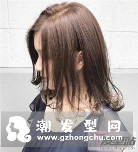 齐肩短发烫什么卷好看 中短发发尾外翘烫卷最时尚