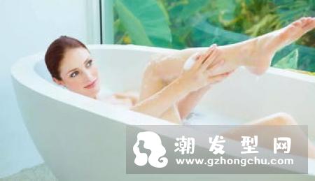先洗澡还是先洗头？正确的洗澡与洗头发顺序