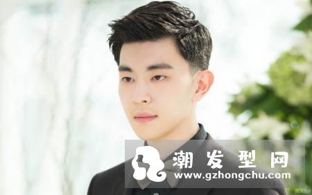 别让自然卷成为你的发型杀手，注意这4点也能让自然卷人人称羡！