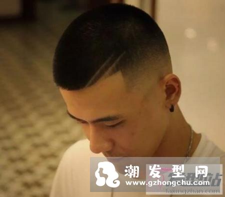 男生两边铲发型推荐 帅气型男发型潮范十足