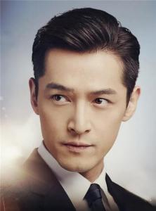 单眼皮男生适合什么发型 撩妹招桃花更时髦