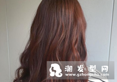 小豆棕适合黄皮肤吗 和巧克力棕对比图片