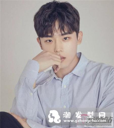 发型改变颜值 时尚修颜变身男神