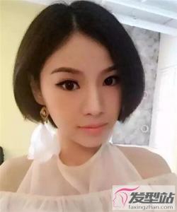女生短发剪到什么位置最好看 今年流行齐腮短发清新修颜