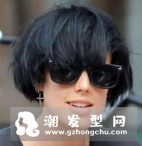 棕红色是什么颜色 和红棕色是一个颜色吗