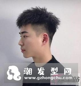锡纸烫男短发 灵动蓬松又修颜