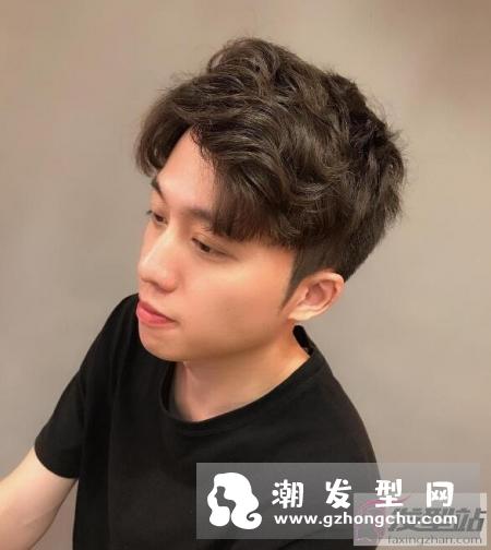 男生中分发型韩版烫 帅气欧爸渐层卷正式解锁